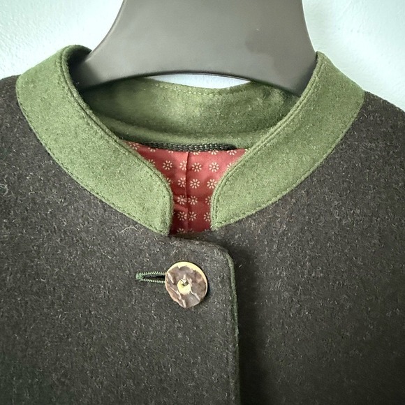 Pischl Women's 100% Wool Black Poncho Cape Satin Lined Button Closure Long - Picture 3 of 13